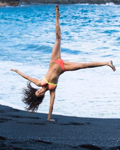 Nina Dobrev Nude Leaks