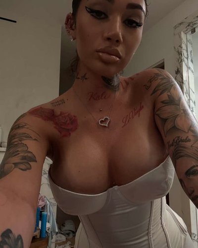 Слив Bhad Bhabie