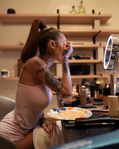 Слив Bhad Bhabie