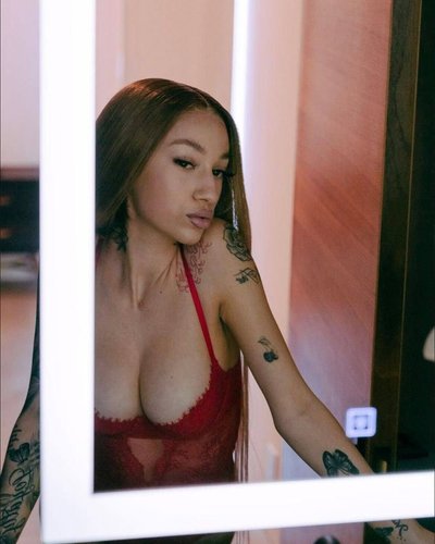Слив Bhad Bhabie