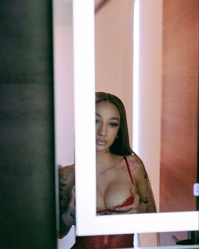 Слив Bhad Bhabie