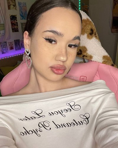 Слив Неоновой (Neonovva)