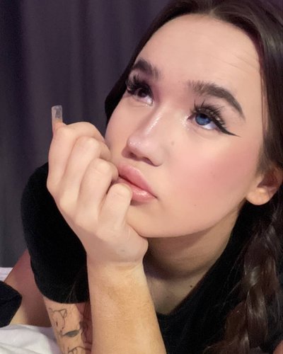 Слив Неоновой (Neonovva)
