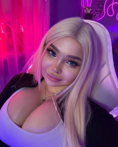 Kkselia (Seliya) Nude Leaks