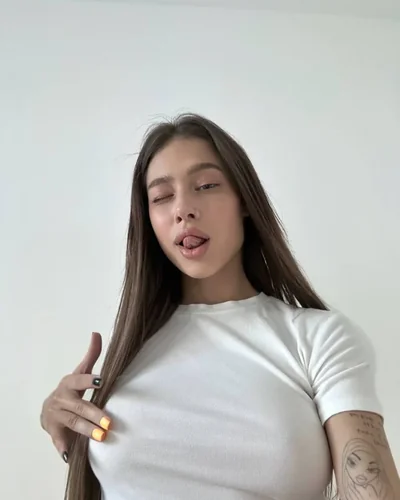 Tati (Tatisize) Nude Leaks
