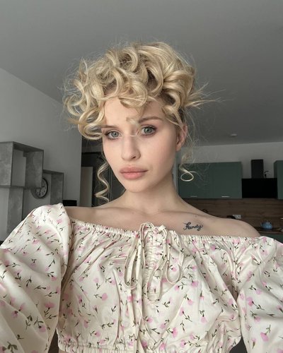 Abrikosa Nude Leaks