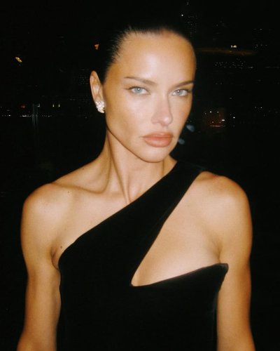 Слив Адрианы Лимы (Adriana Lima)