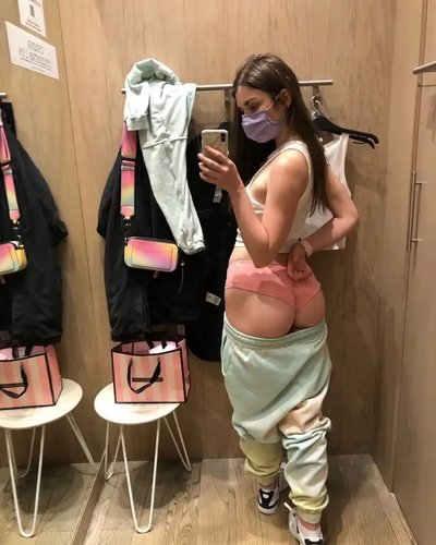 AhriNyan Nude Leaks