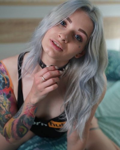 Belleniko Nude Leaks