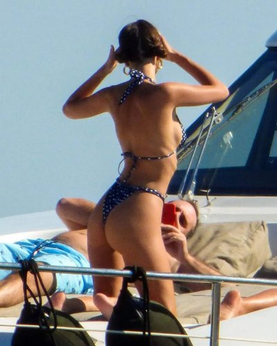 Слив Emily Ratajkowski