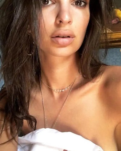 Слив Emily Ratajkowski