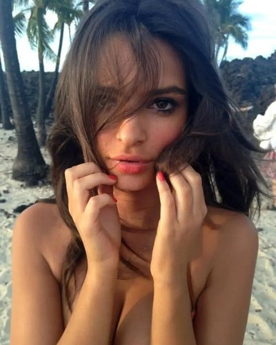 Слив Emily Ratajkowski
