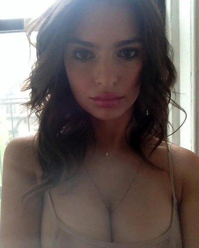 Слив Emily Ratajkowski