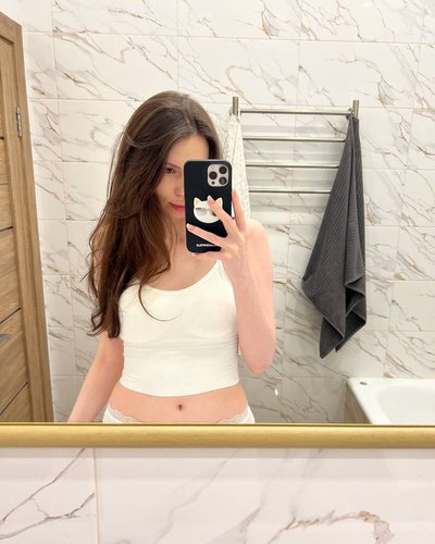 Fruktozka Nude Leaks
