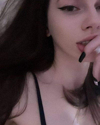 Fruktozka Nude Leaks