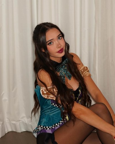 Слив Lydia Violet