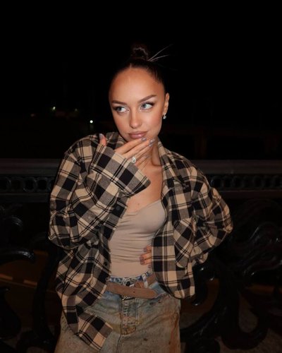Mari Kraymbreri Nude Leaks