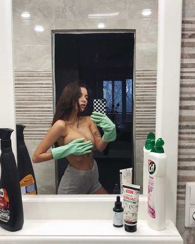 Rita Flores Nude Leaks