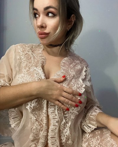 Anna Kostenko Nude Leaks