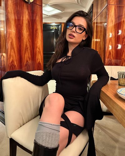 Слив Амины Мирзоевой (Tenderlybae)