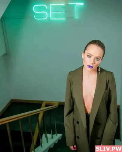 Aglaya Tarasova Nude Leaks