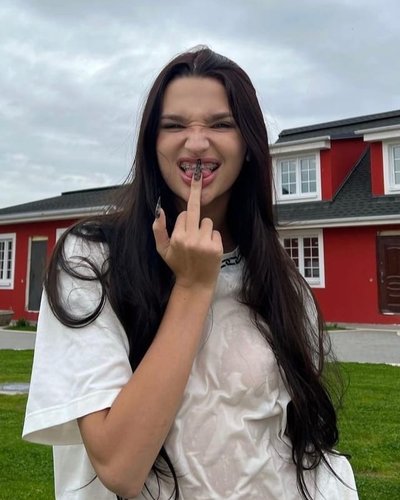 Слив Лизы Анохиной