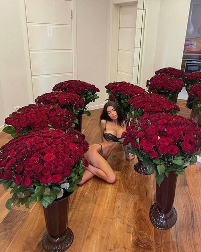 Слив Алены Омович