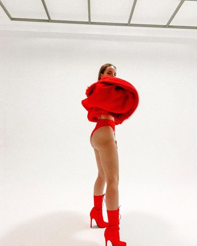 Sasha Spilberg Nude Leaks