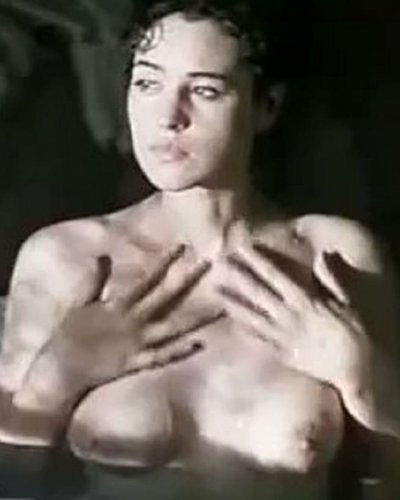 Слив Моники Беллуччи
