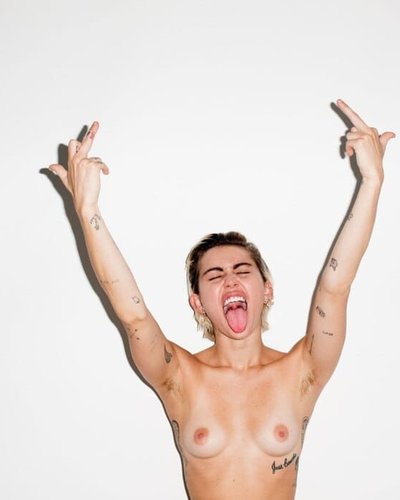 Слив Майли Сайрус (Miley Cyrus)