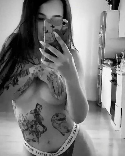 Instasamki Nude Leaks
