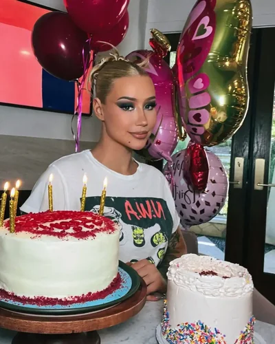 Слив Игги Азалии (Iggy Azalea)