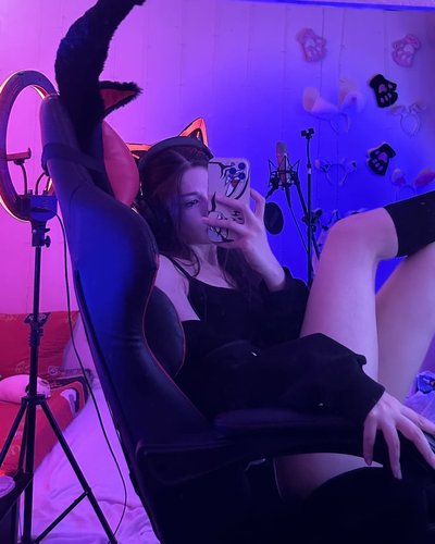 Annarainlee Nude Leaks