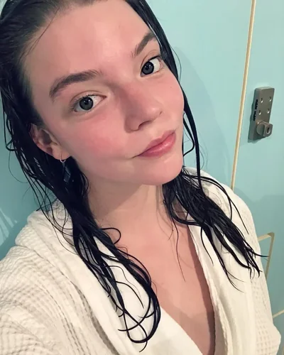 Слив Ани Тейлор-Джой (Anya Taylor Joy)