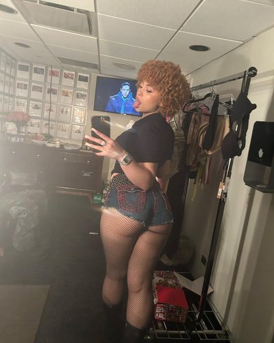 Ice Spice (Aysis Gaston) Nude Leaks