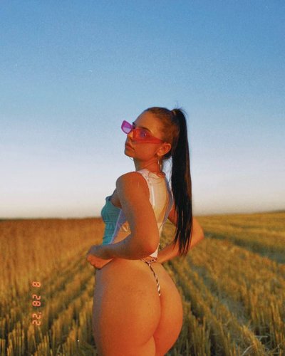 Liroshka Nude Leaks
