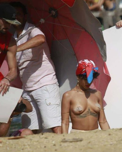 Слив Рианны (Rihanna)