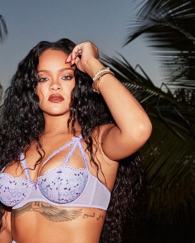 Слив Рианны (Rihanna)
