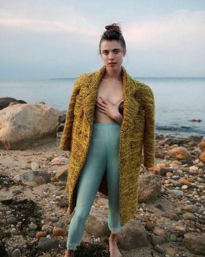 Слив Маргарет Куолли (Margaret Qualley)
