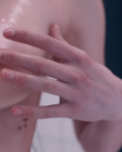 Слив Маргарет Куолли (Margaret Qualley)