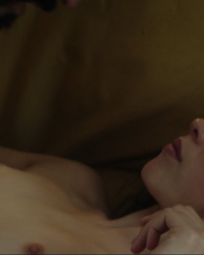 Слив Маргарет Куолли (Margaret Qualley)