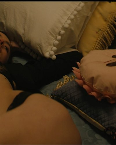 Слив Маргарет Куолли (Margaret Qualley)
