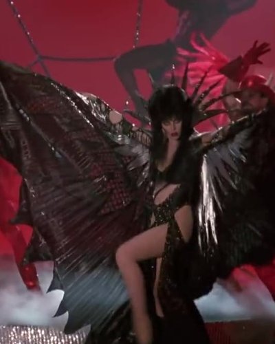Слив Кассандры Петерсон (Cassandra Peterson)