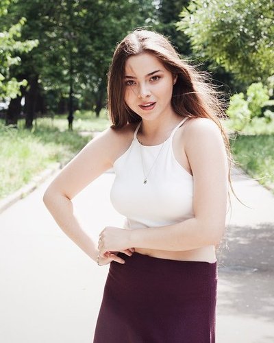 Слив Миланы Бру