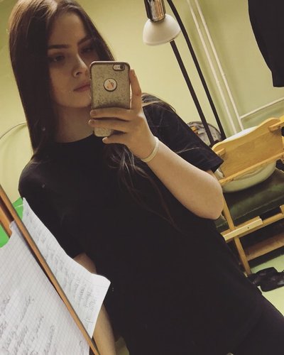 Слив Миланы Бру