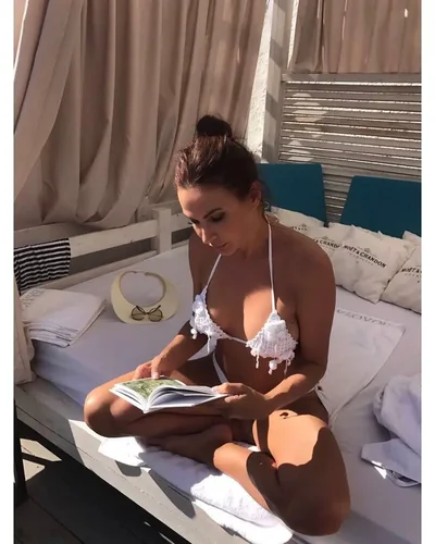Слив Эвелины Бледанс