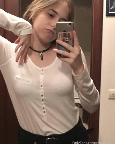 Слив Николь Коулен