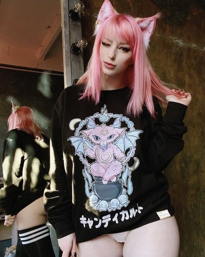 Слив Lady Melamori