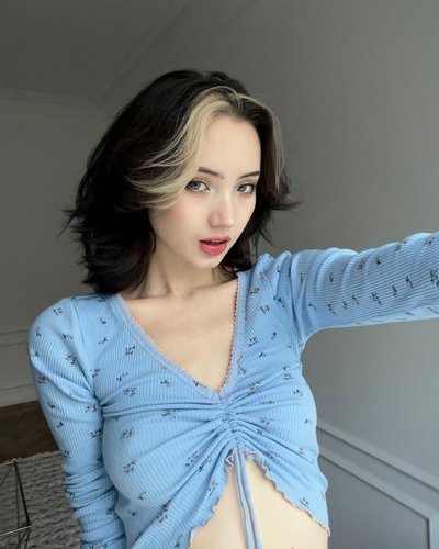 Karambeybi (Karrambaby) Nude Leaks