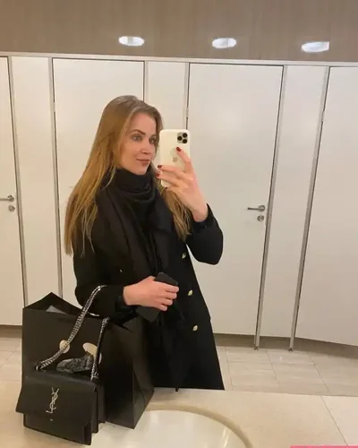 Слив Ангелины Робин Гуд